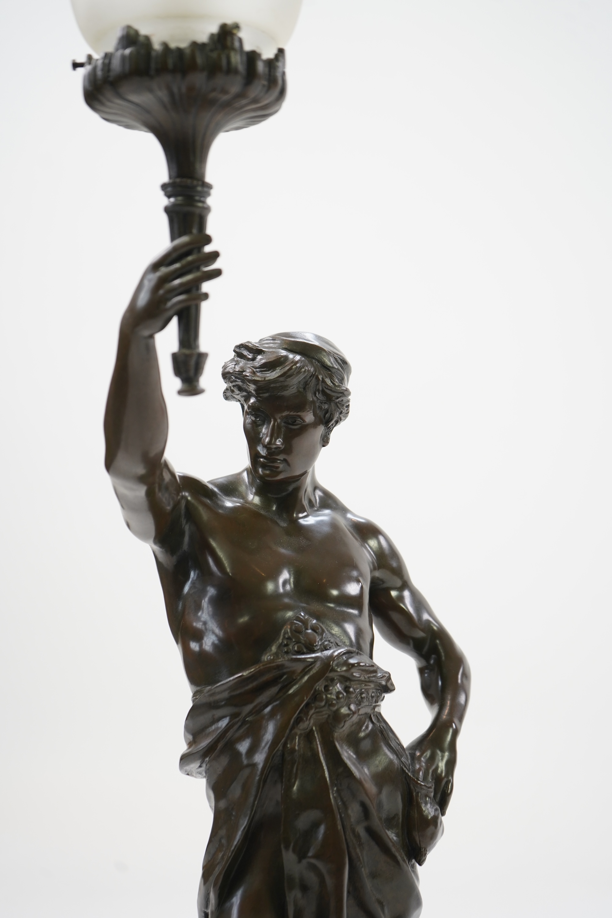 A Chinese export gilt decorated black lacquer sewing box, 19th century